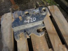 MANUAL EXCAVATOR QUICK HITCH ON 30MM PINS, UNTESTED.