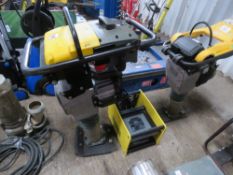 WACKER NEUSON BATTERY POWERED UPRIGHT RAMMER WITH CHARGER, YEAR 2016.