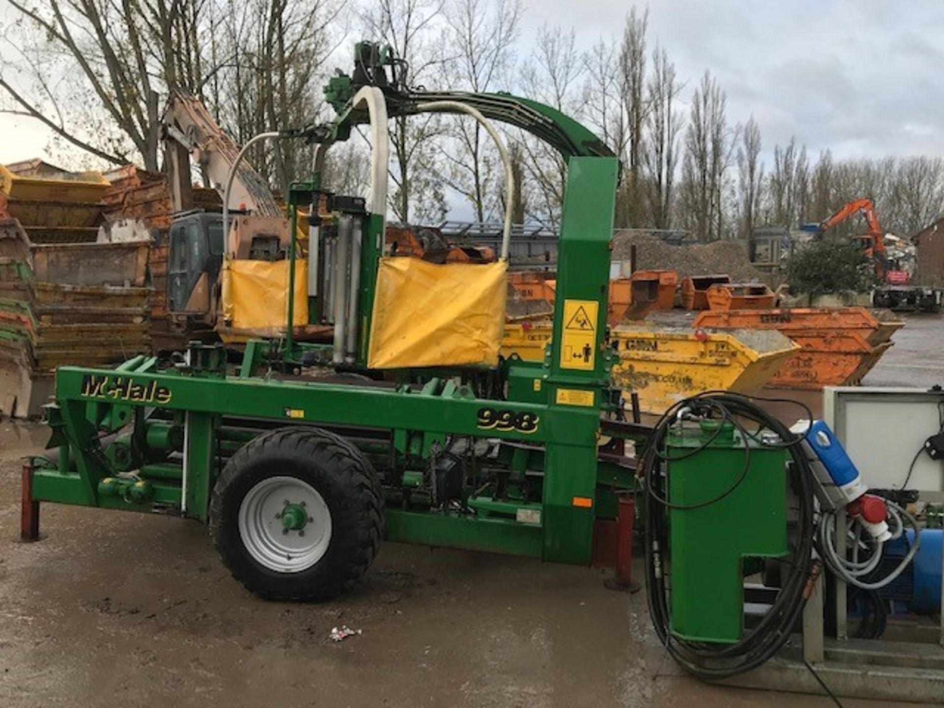 McHALE 998 TOWED SILAGE BALE WRAPPER UNIT, YEAR 2014. - Image 5 of 13