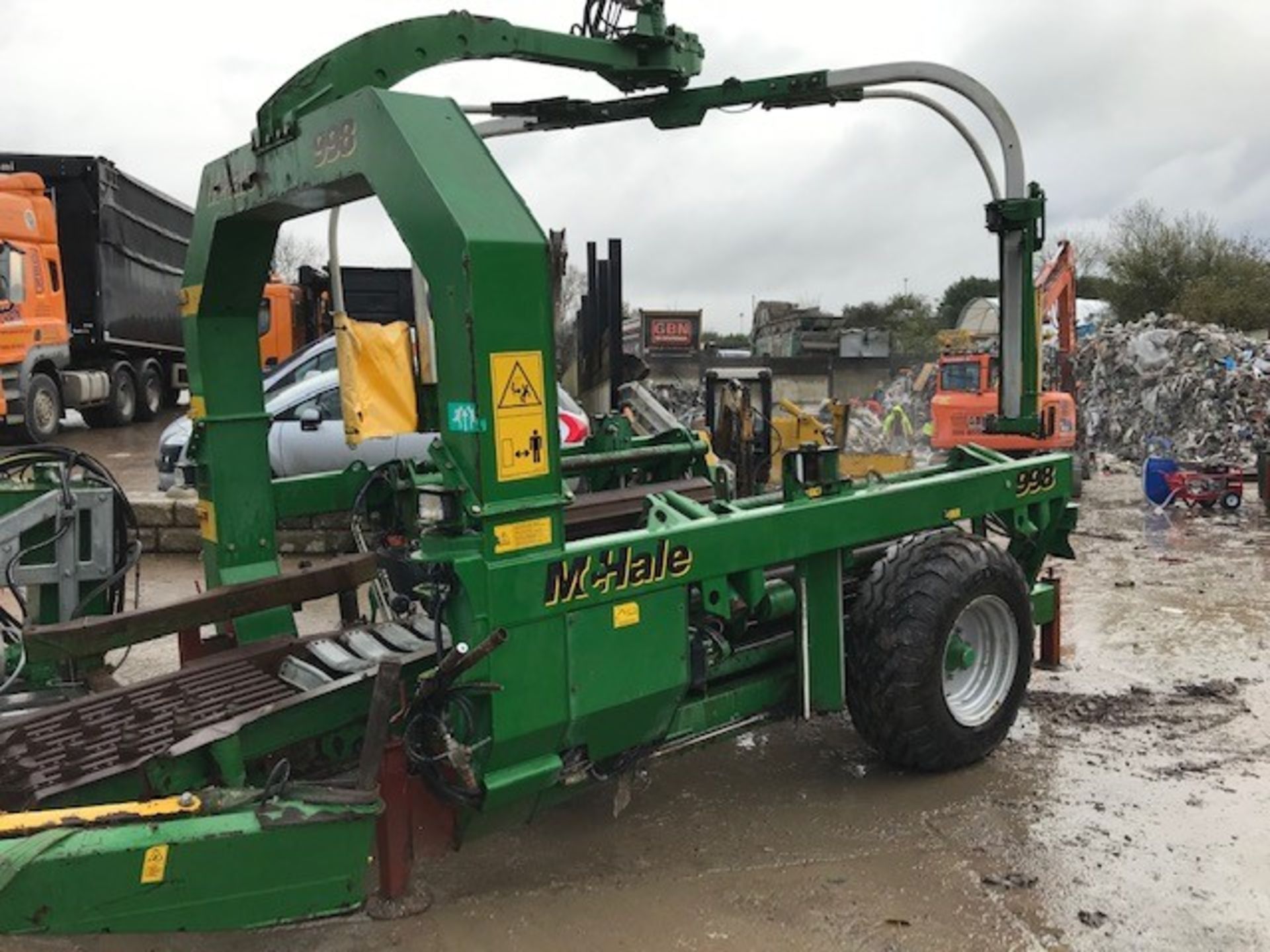 McHALE 998 TOWED SILAGE BALE WRAPPER UNIT, YEAR 2014. - Image 6 of 13