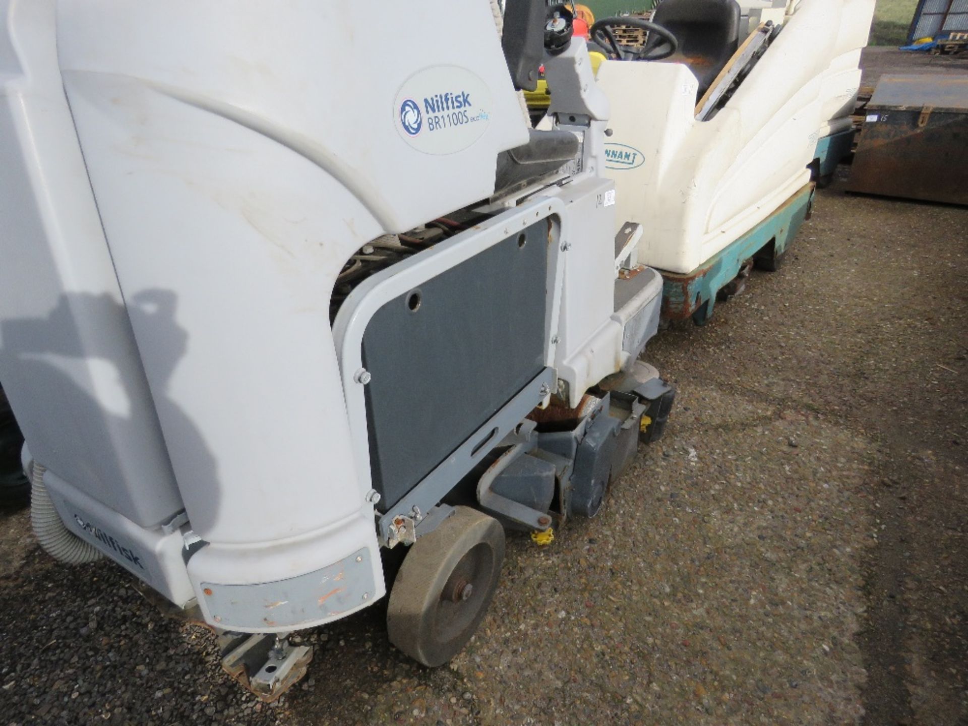 NILFISK BR1100S RIDE ON SWEEPER WITH BATTERIES. SOURCED FROM SITE CLEARANCE CONDITION UNKNOWN. - Image 2 of 3