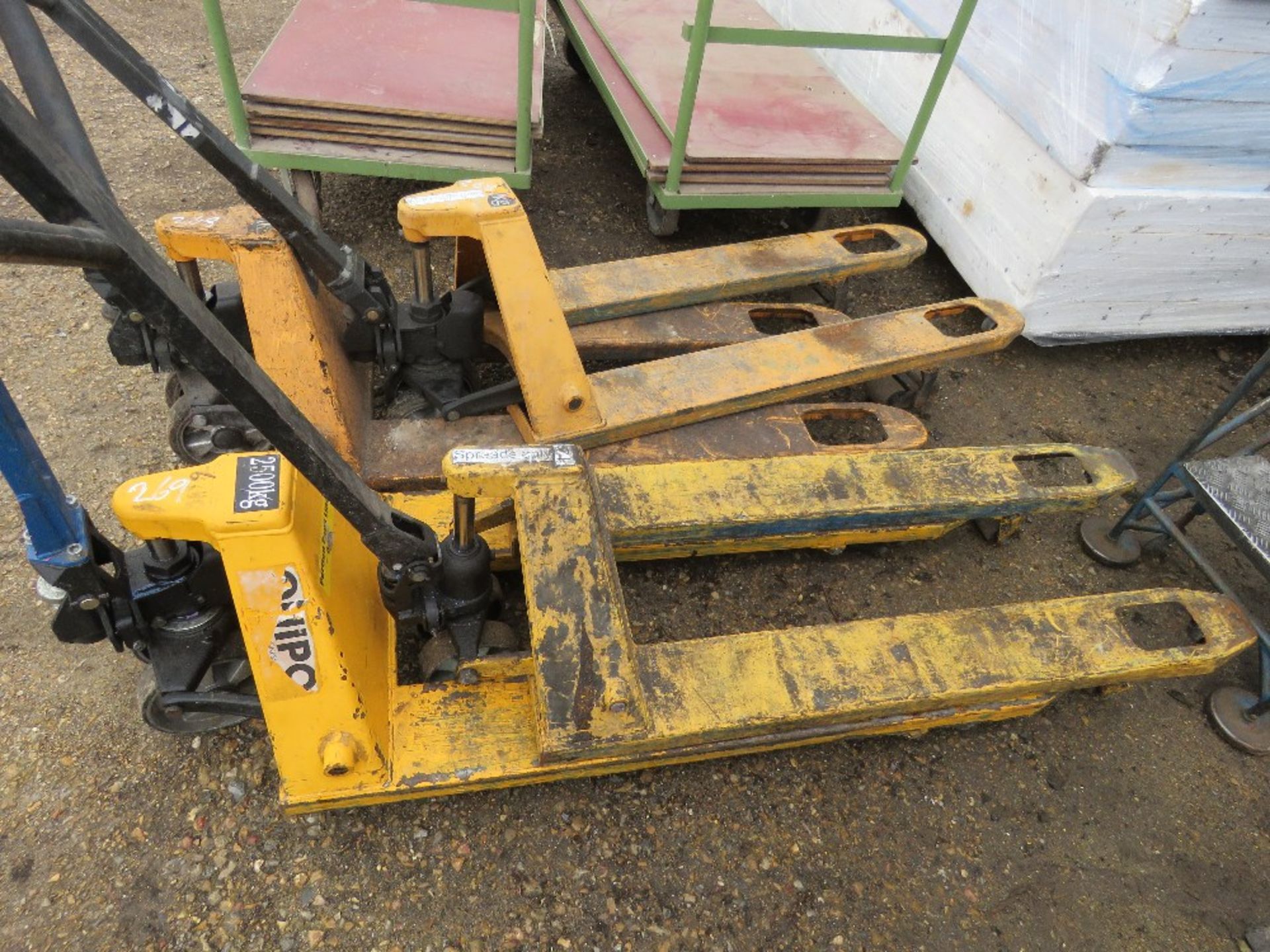 2 x hydraulic pallet trucks. - Image 2 of 2