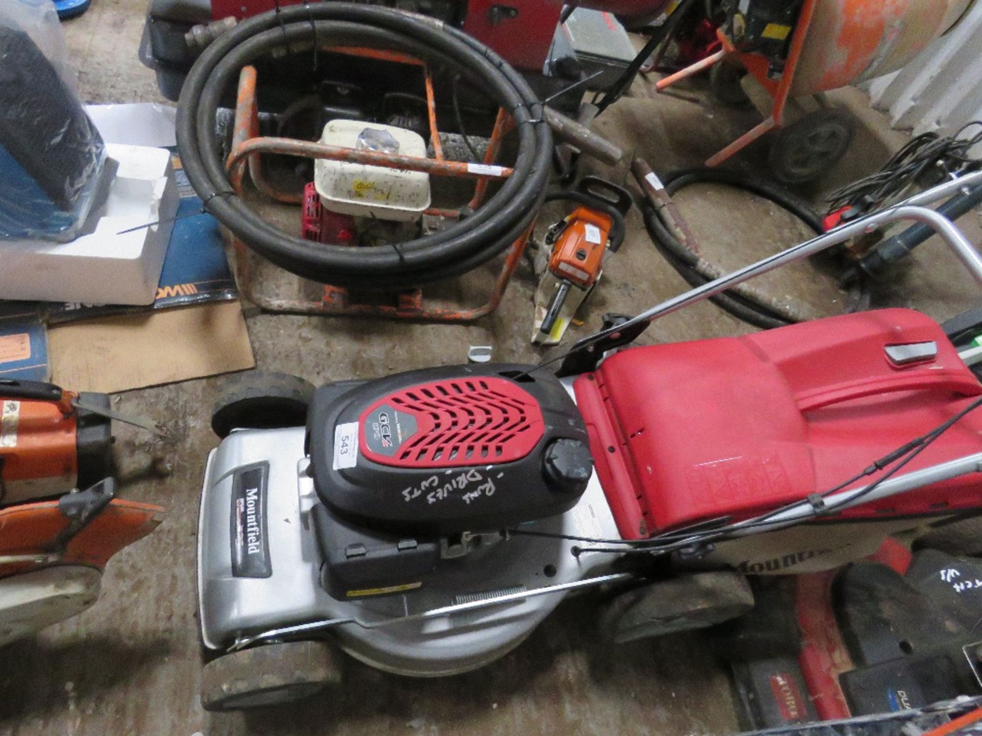 MOUNTFIELD SP53H PETROL DRIVEN LAWNMOWER. WHEN TESTED WAS SEEN TO RUN, DRIVE AND CUT. - Image 2 of 2