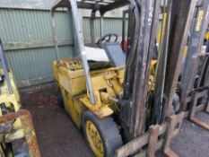 CATERPILLAR V50 DIESEL FORKLIFT.