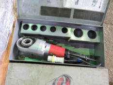 RIDGID 690 HAND HELD 110VOLT PIPE THREADER, NO HEADS. IN BOX. UNTESTED CONDITION UNKNOWN.