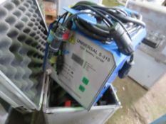 1 X UNIVERSAL S-315 110VOLT 2470W DRAINAGE PIPE FUSION WELDER UNIT. IN CASE WITH CABLES ETC.