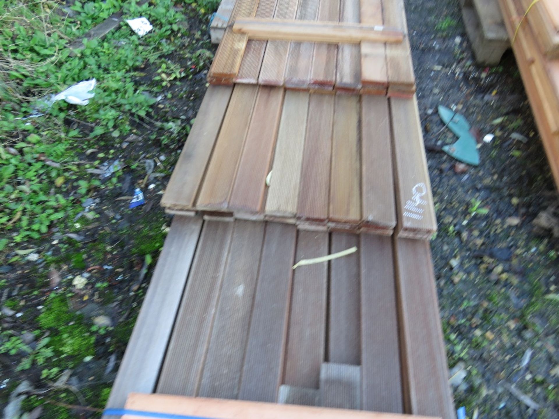 APPROXIMATELY 250 LINEAR METRES OF BALOU HARDWOOD DECKING BOARDS. - Image 2 of 4