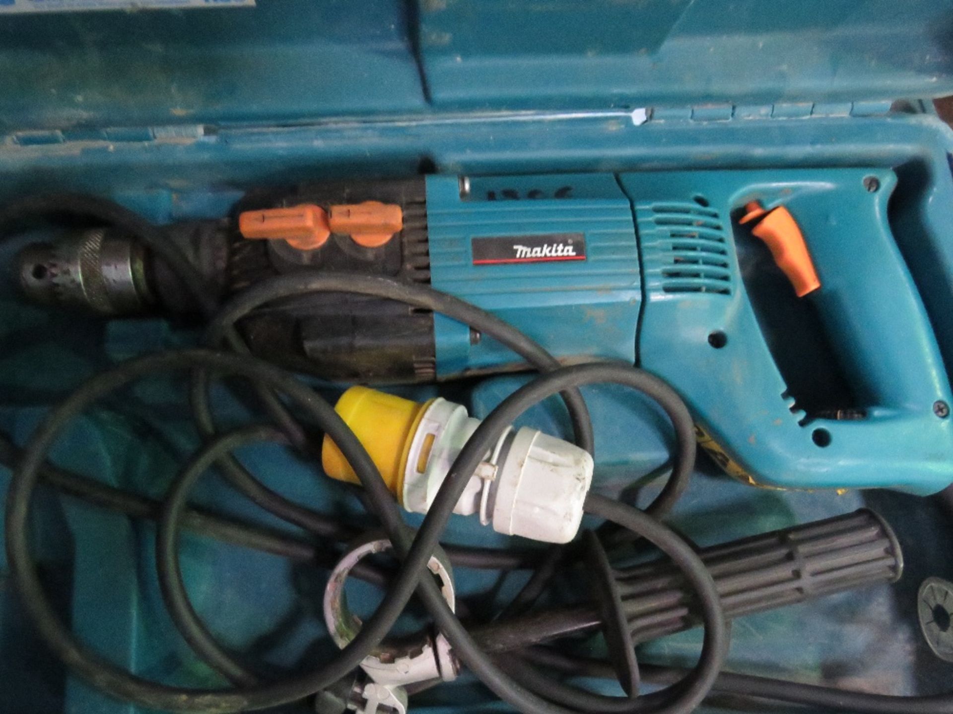 2 X MAKITA 110VOLT DRILLS, CONDITION UNKNOWN. - Image 3 of 3