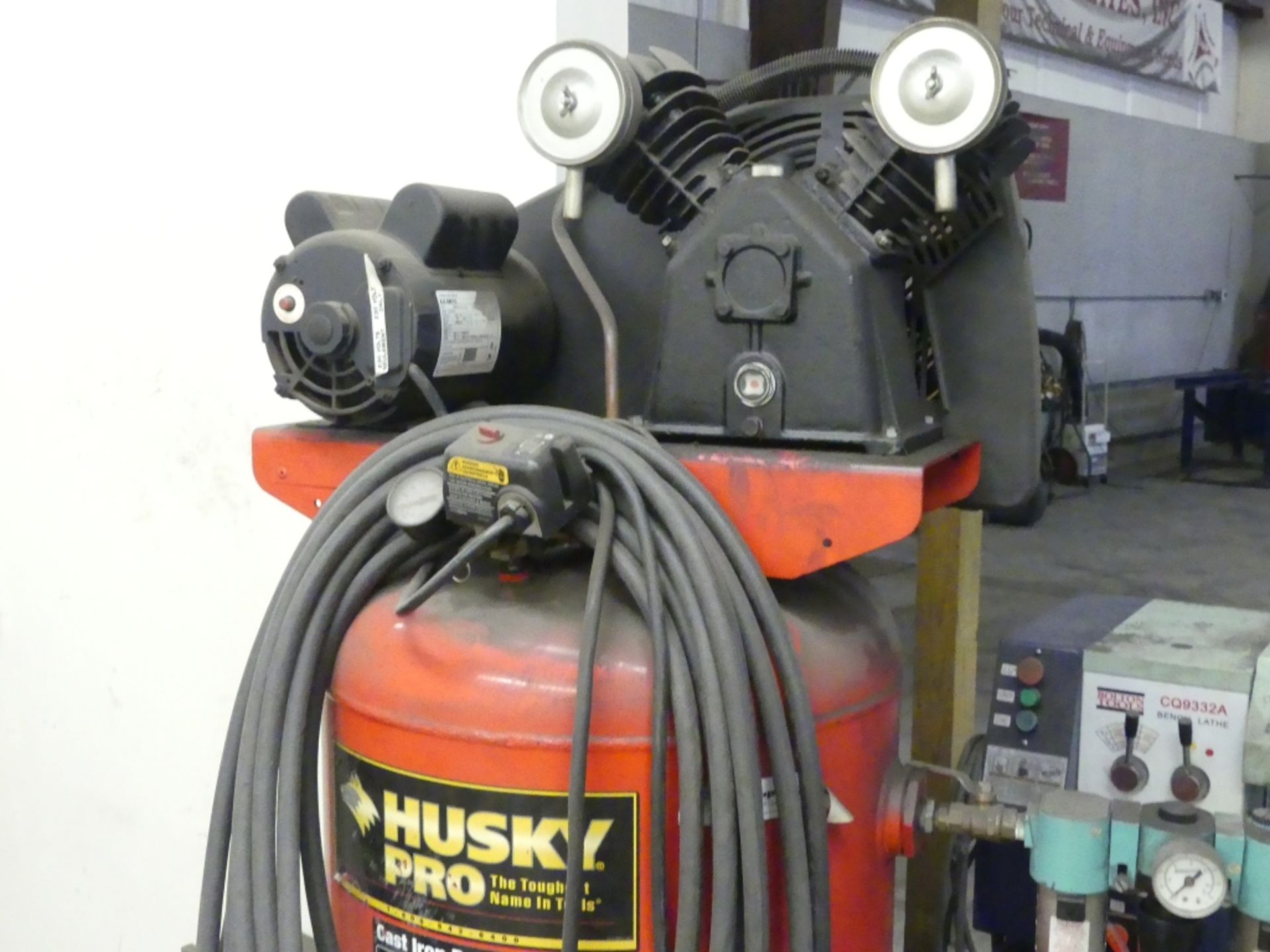 Husky Pro air compressor, 60 gallon, w/ 3.2 H.P. - Image 2 of 5