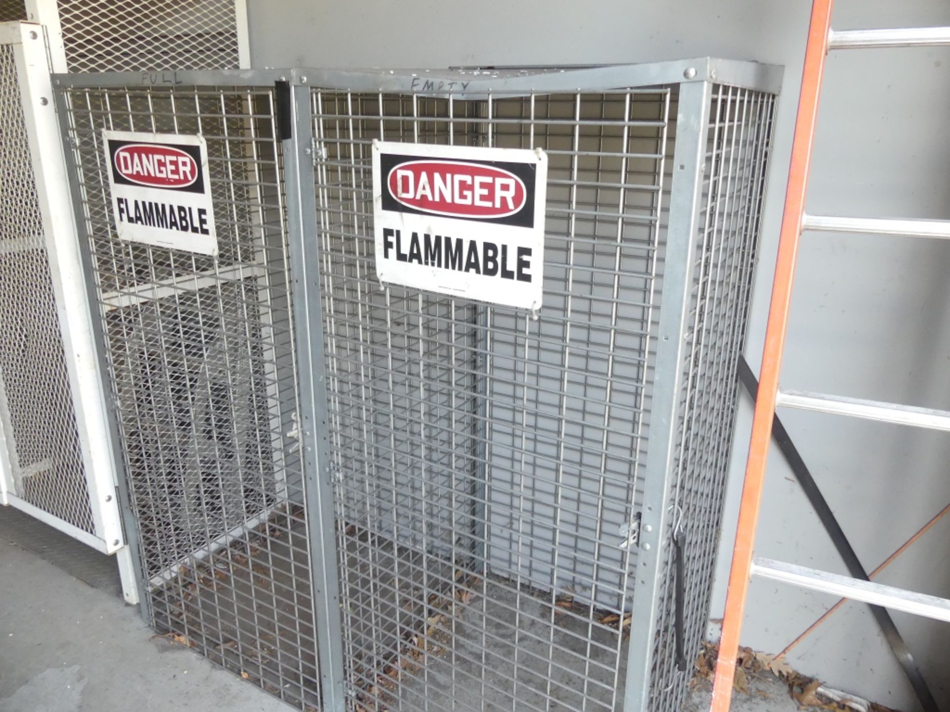 Flammable gas cylinder storage cage 60 x 63"" - Image 2 of 2