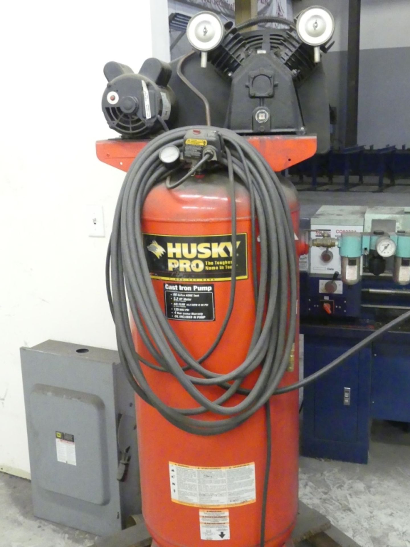 Husky Pro air compressor, 60 gallon, w/ 3.2 H.P.