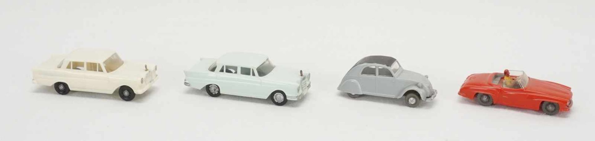 Acht Siku Autos und Anhänger, um 1960 - Bild 2 aus 3