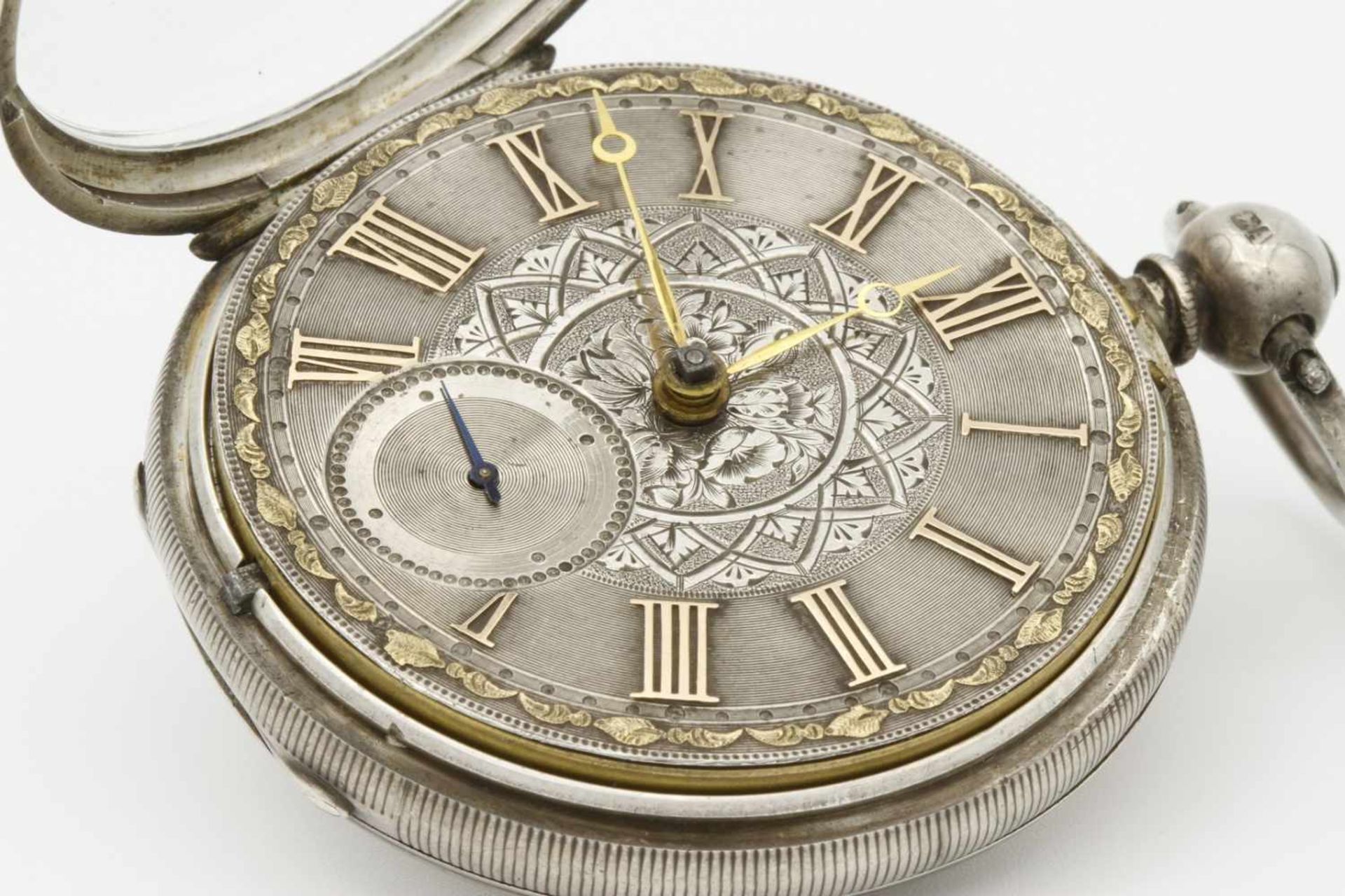 Aufwendig verzierte englische Silbertaschenuhr, um 1870 - Bild 3 aus 7