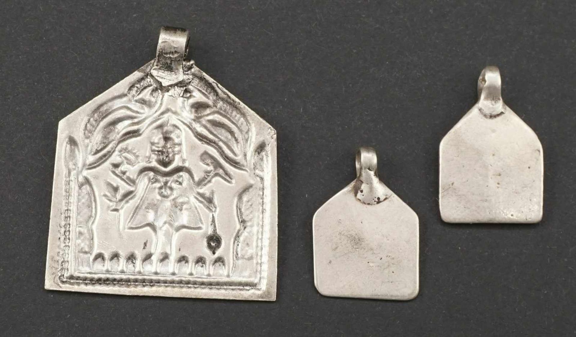 Konvolut Amulette, Indien / Rajasthan, wohl 1. Hälfte 20. Jh. - Bild 5 aus 7