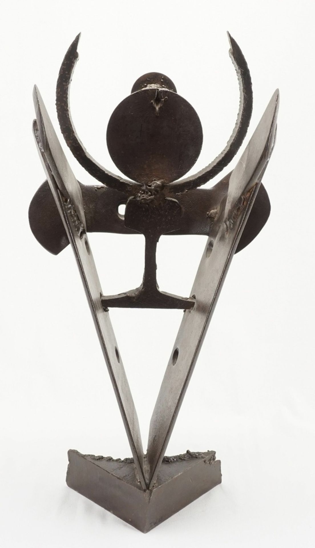 wohl Thomas Wellner, Skulptur einer Maske aus einer Pflugschar - Image 2 of 8