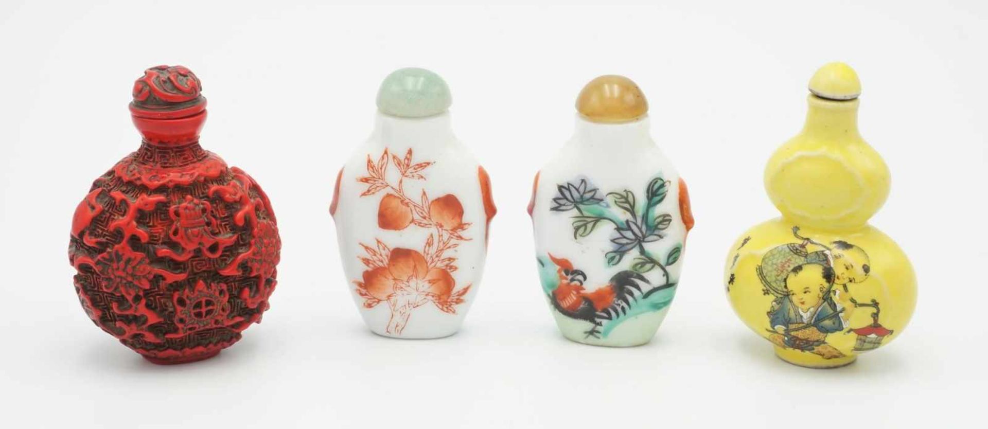 Vier moderne Snuff Bottles, China