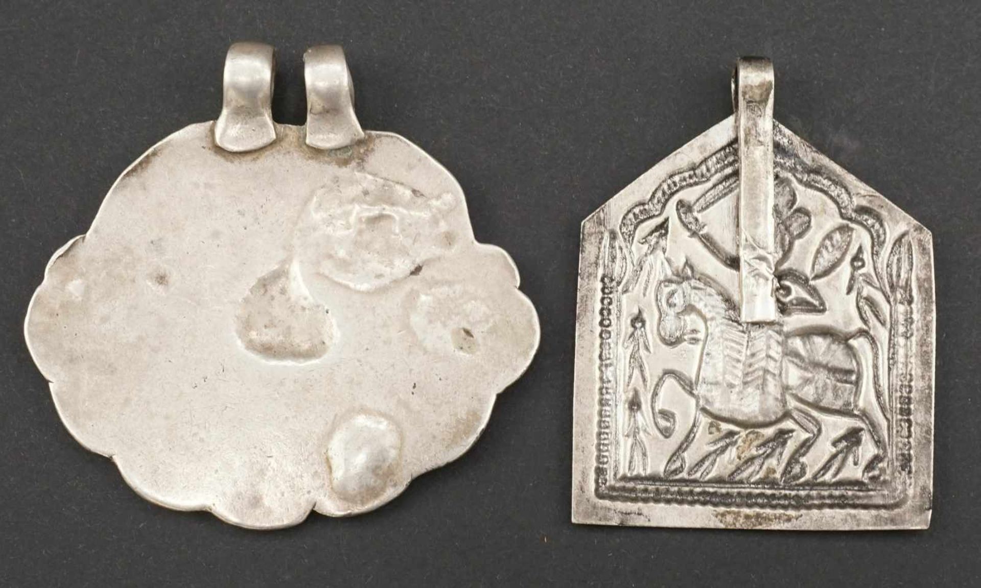 Konvolut Amulette, Indien / Rajasthan, wohl 1. Hälfte 20. Jh. - Bild 3 aus 7