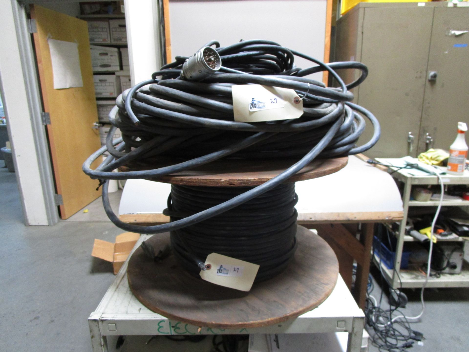 LOT WIRE/ELECTRONICS - Image 2 of 2