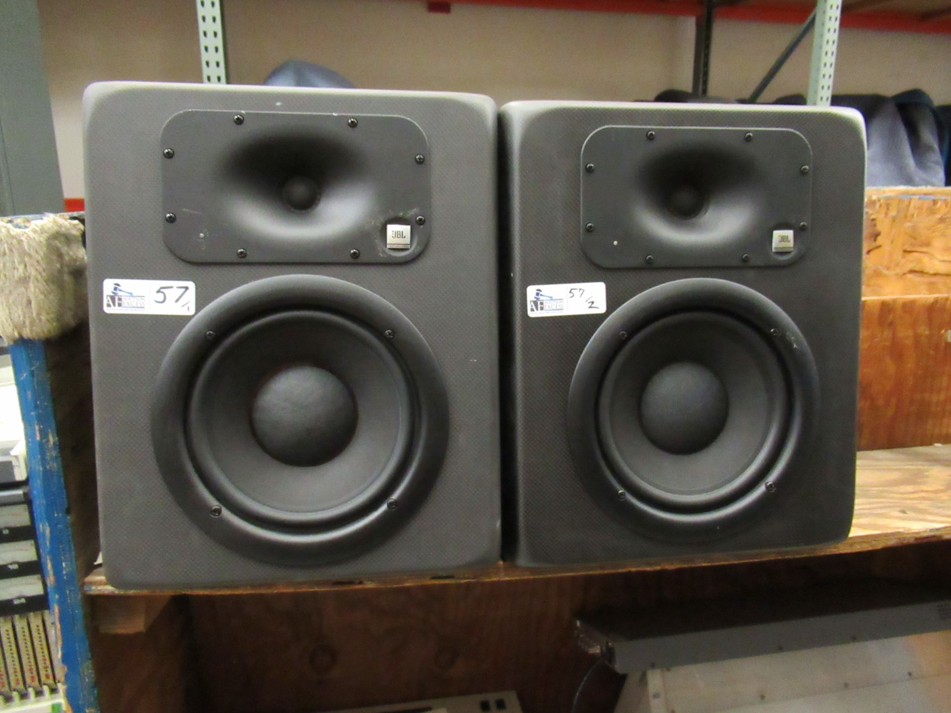 LOTOF 2 JBL LSR 28 P