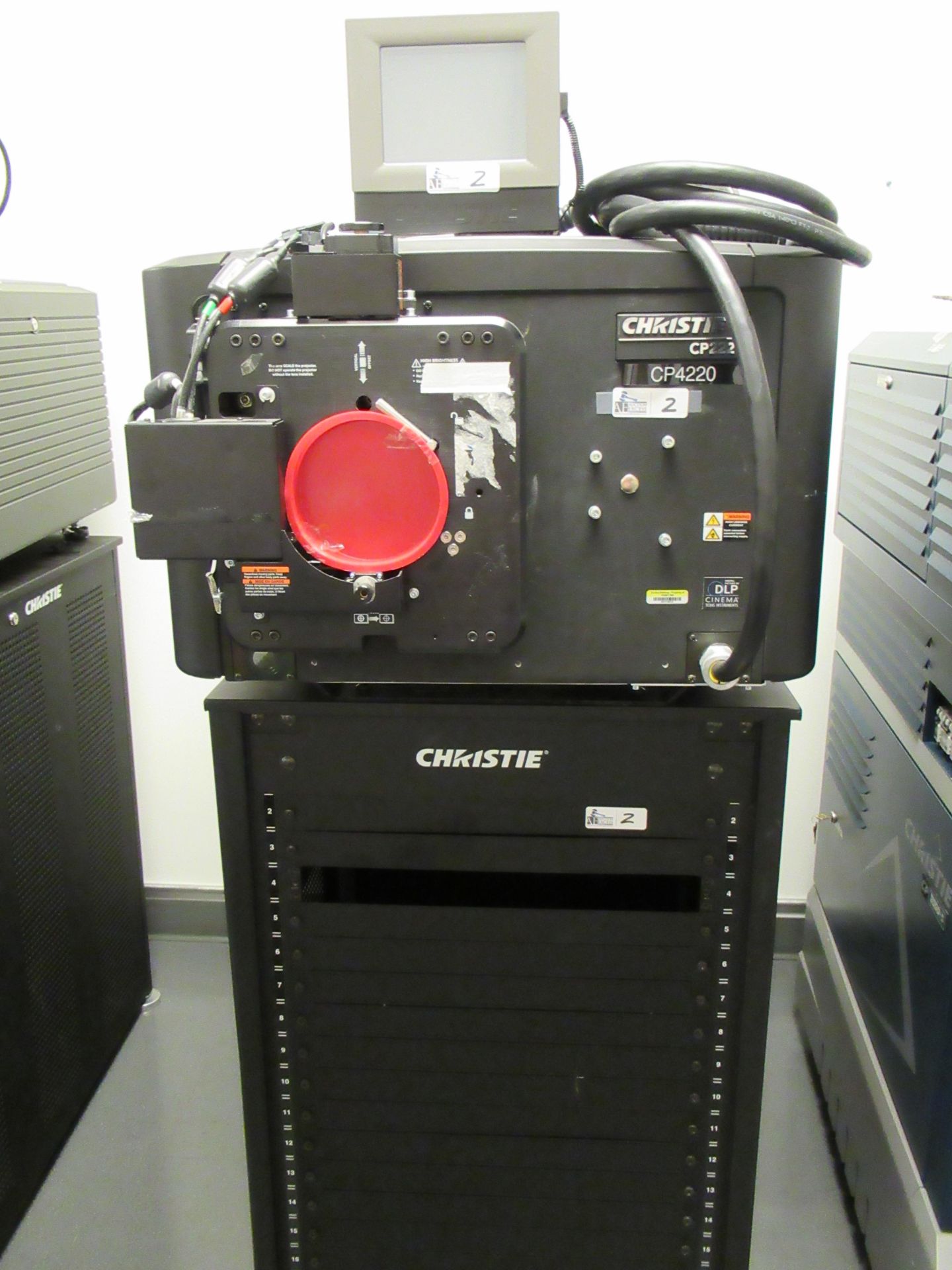 CHRISTIE CP 4220 DLP CINEMA PROJECTOR