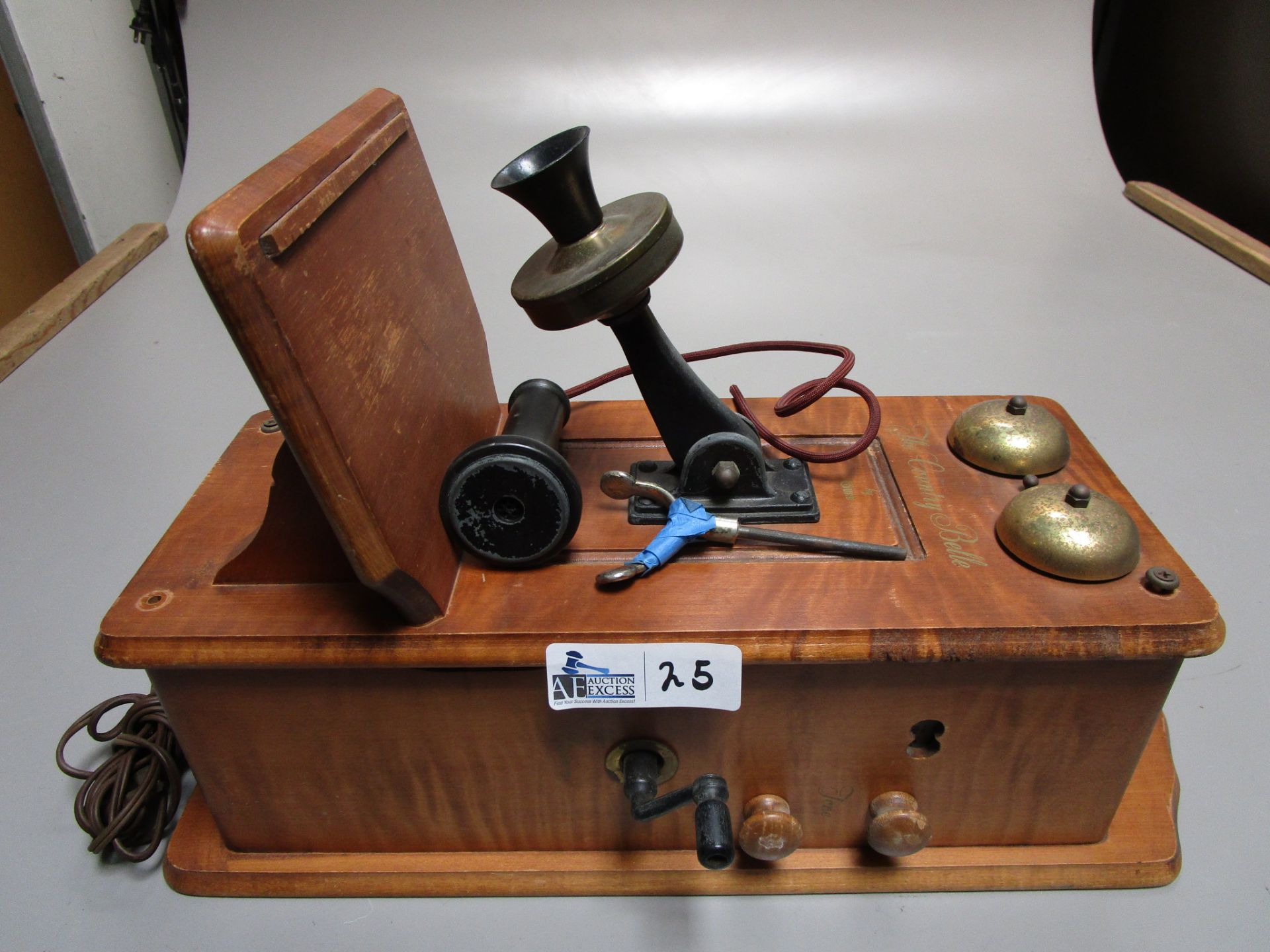 GUILD COUNTRY BELL TELEPHONE