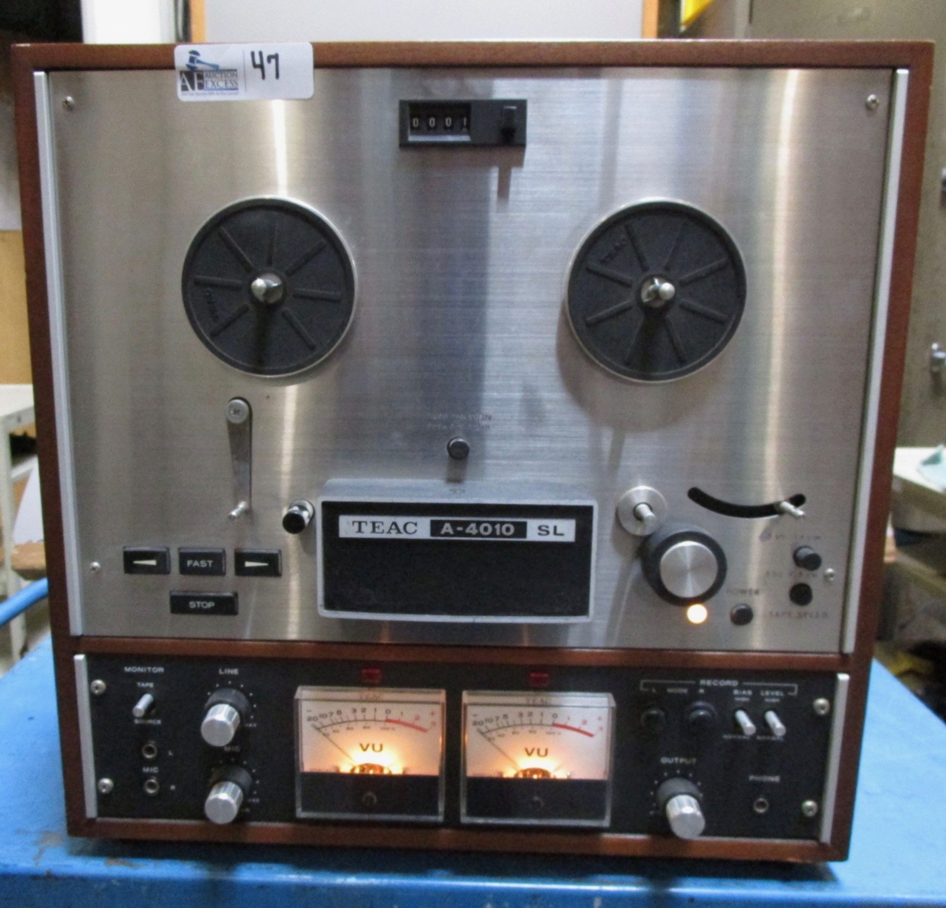 TEAC A-4010 SL REEL TO REEL