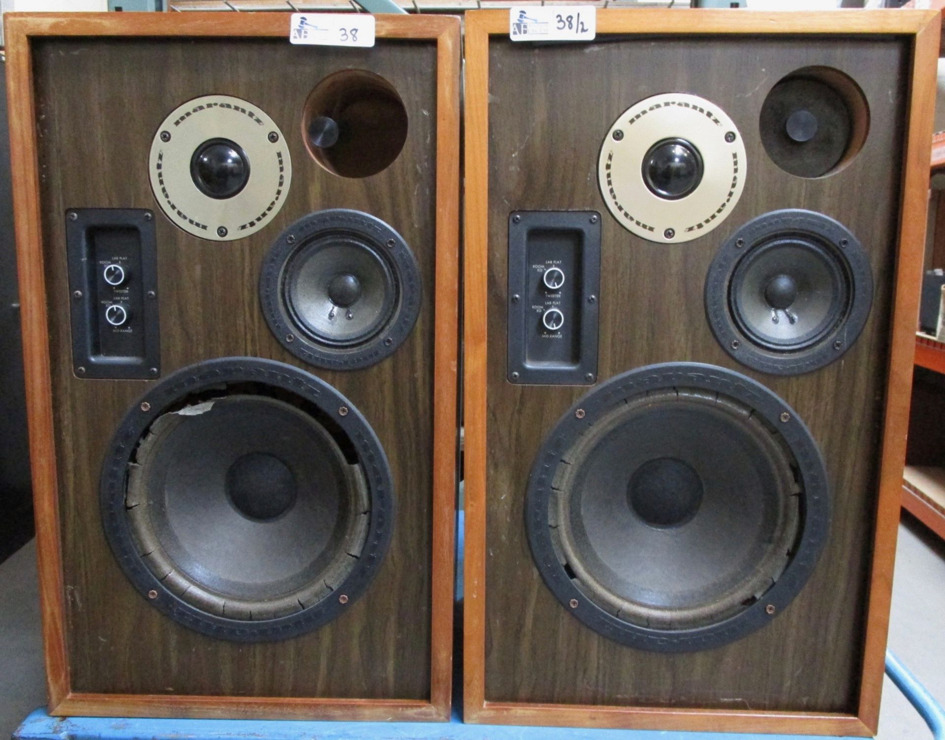 LOT OF 2 MARANTZ HD-66 SPEAKERS