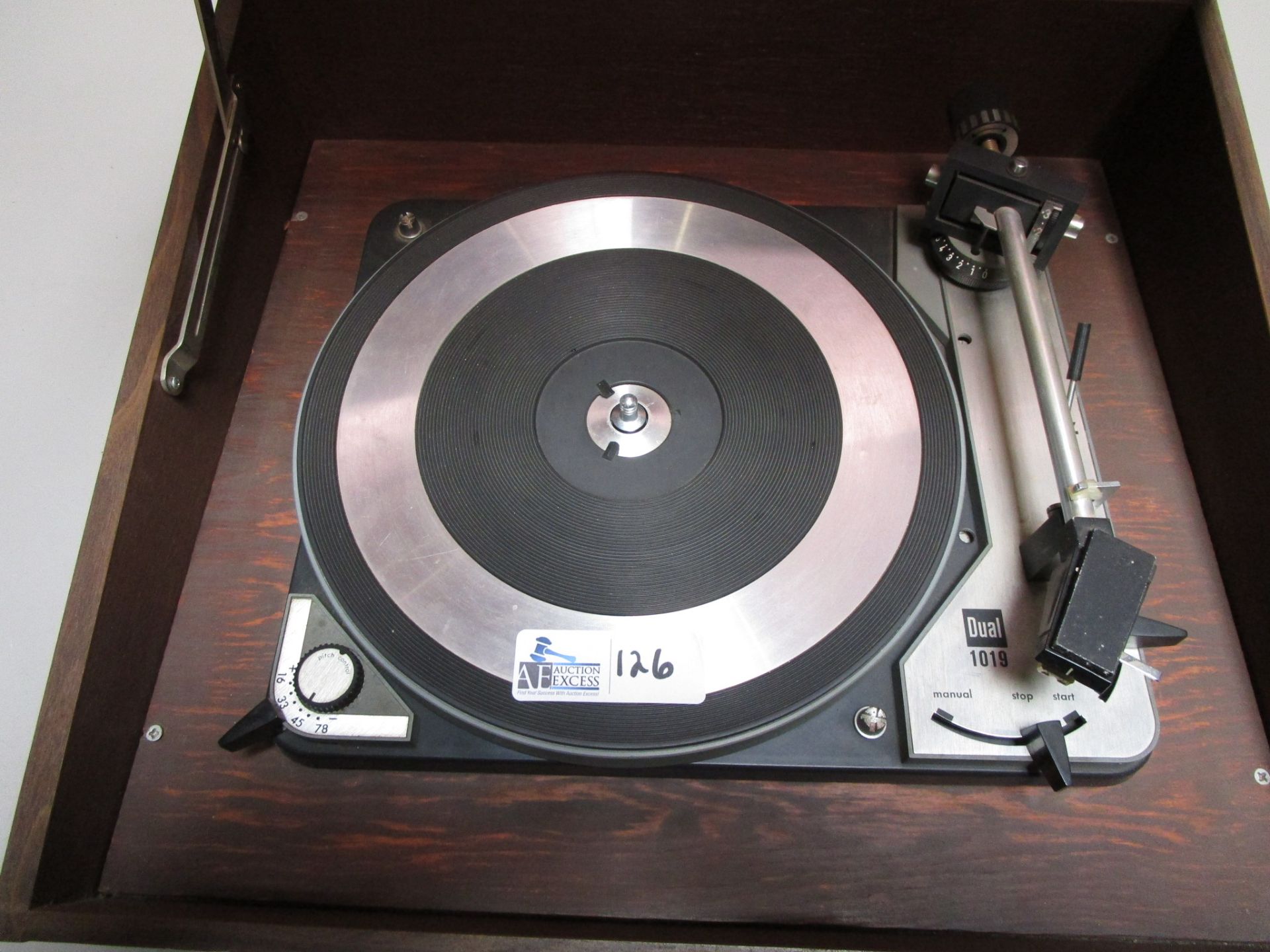 DUAL 1019 TURNTABLE - Image 2 of 4