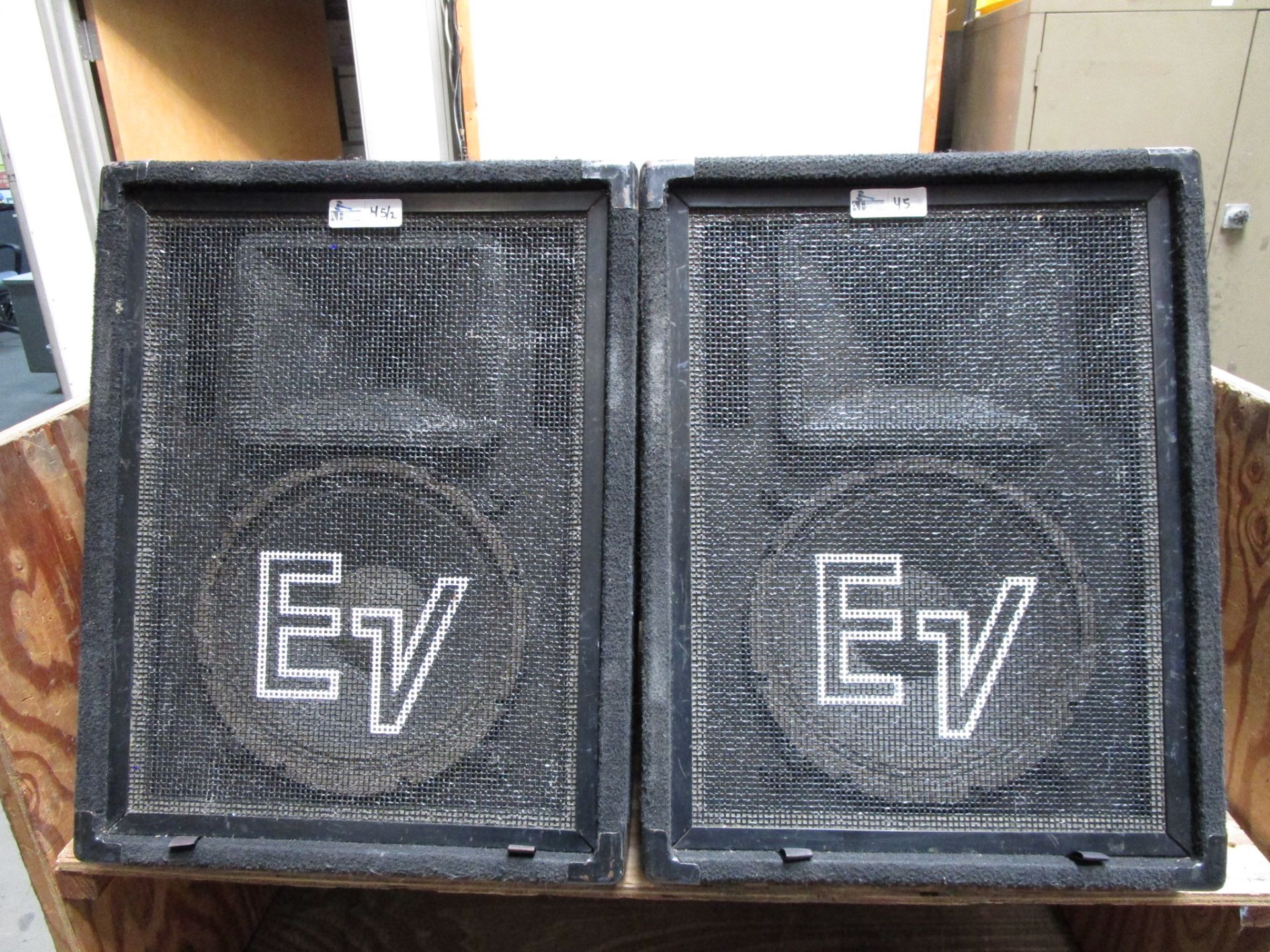 LOT OF 2 EV FM-1202 MONITORS