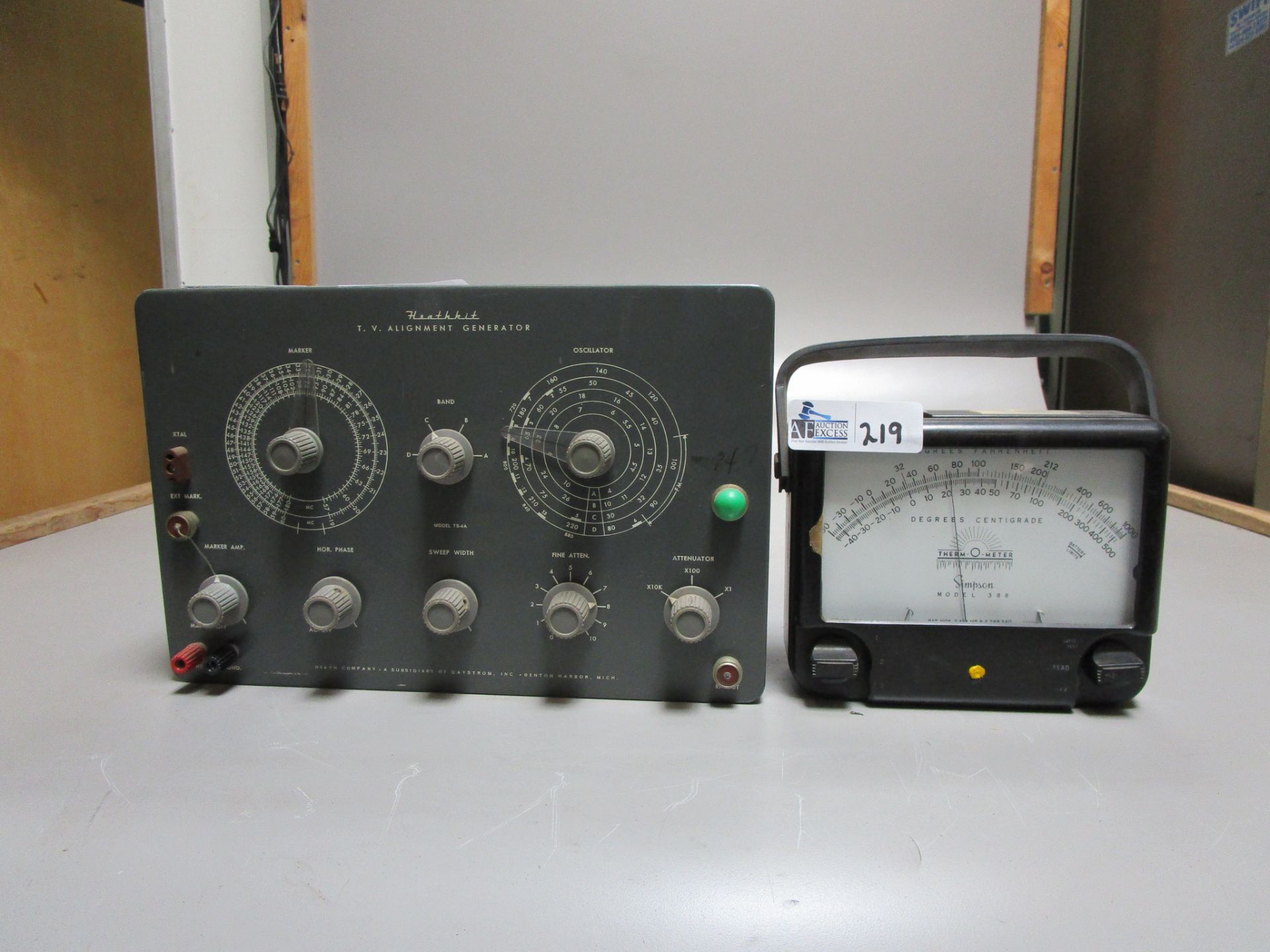 LOT OF 2 ELECTRONICS