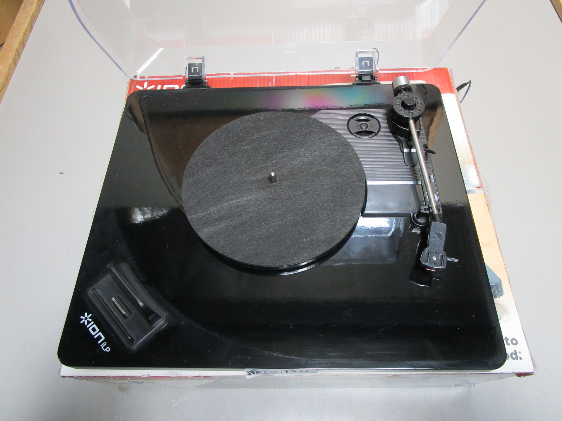 ION ILP USB TURNTABLE CONVERDION SYSTEM - Image 2 of 3