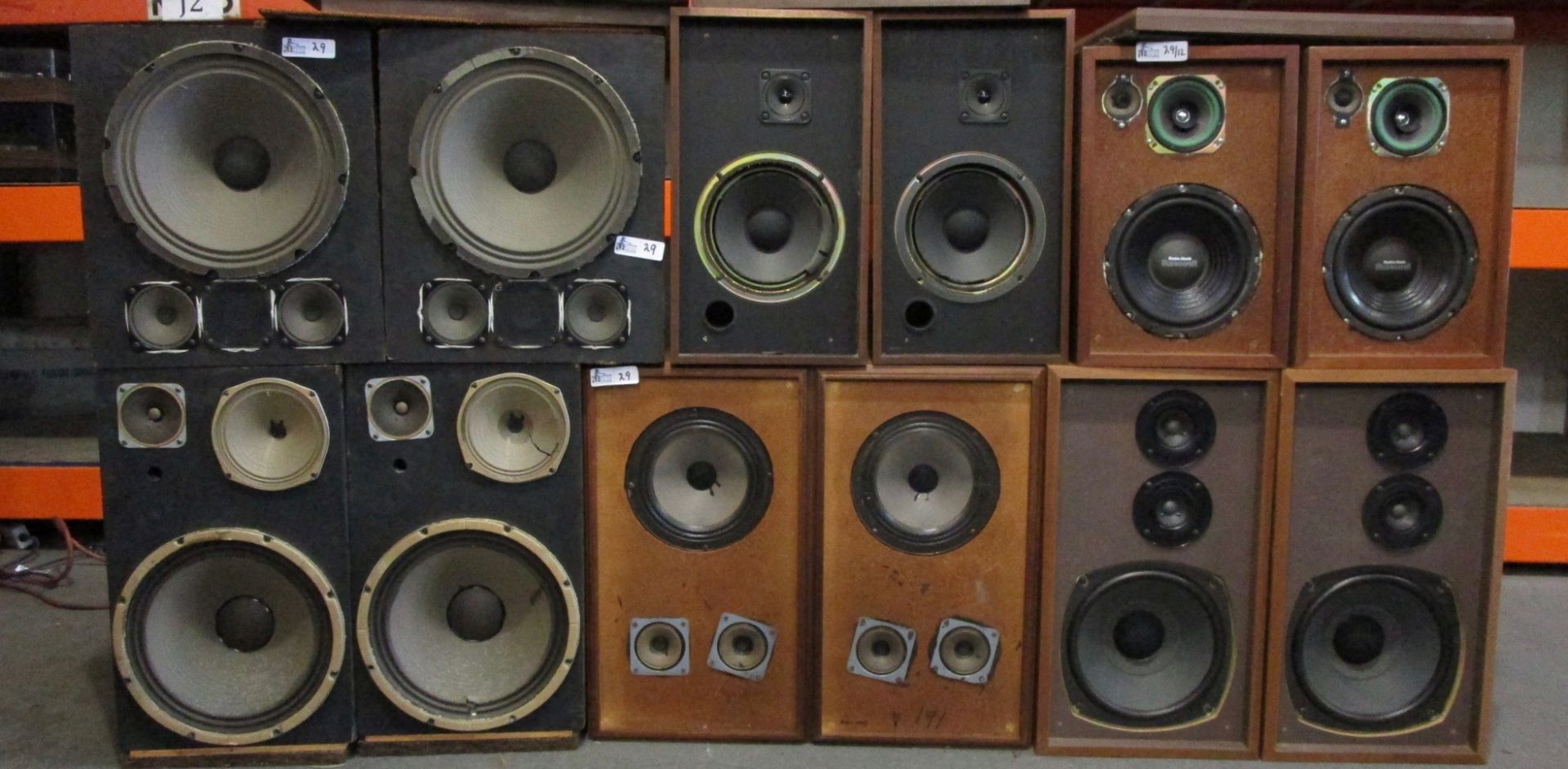 LOT OF 12 VINTAGE SPEAKERS - Image 2 of 8