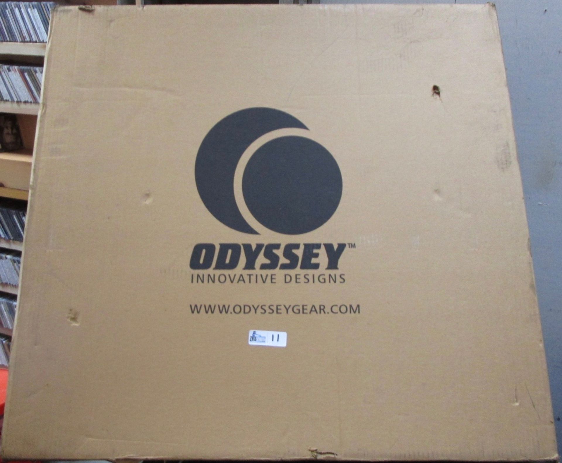 ODYSSEY INNOVATIVE SOUND DJ STAND