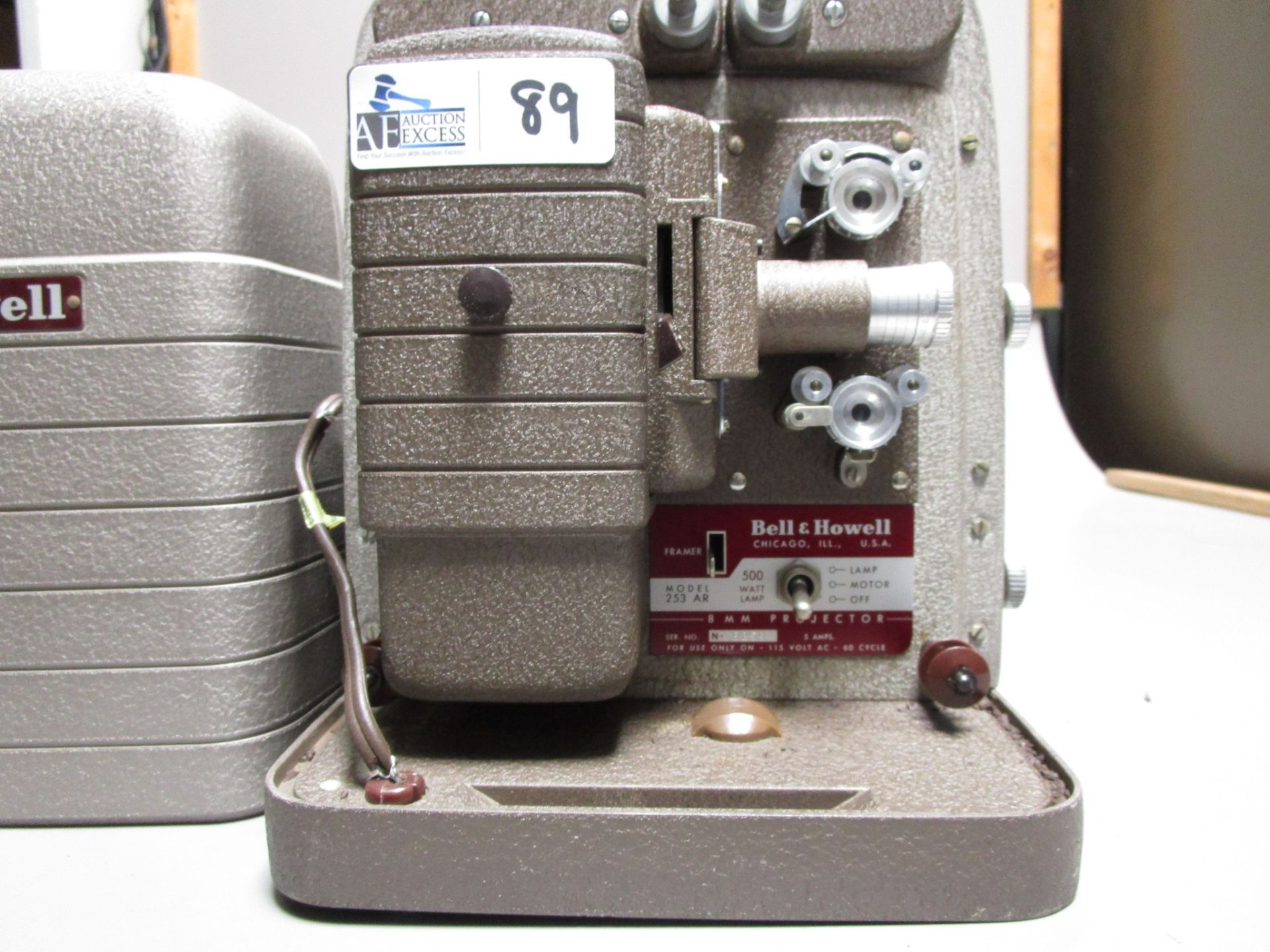 BELL & HOWELL PROJECTOR - Image 2 of 2