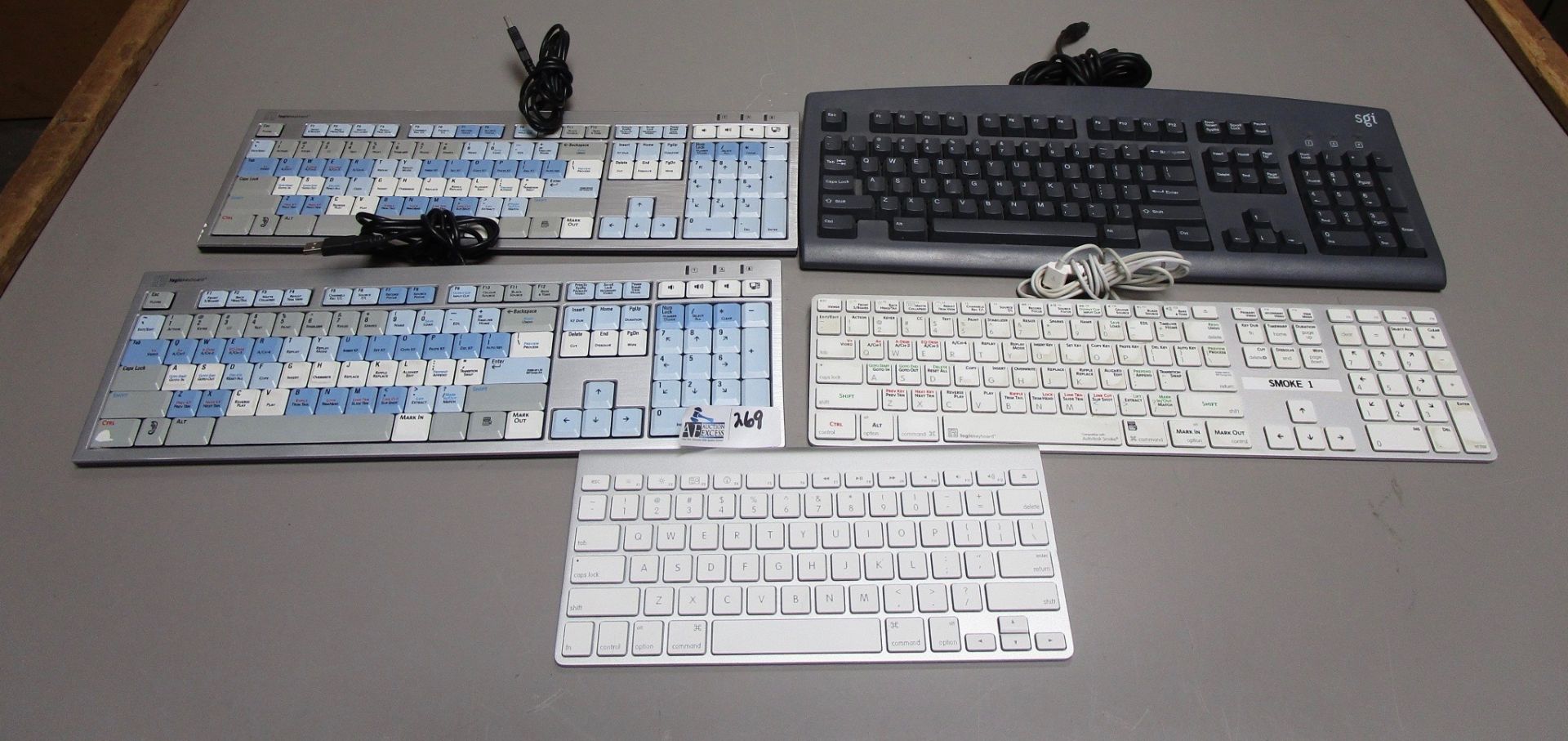 LOT OF MAC AND MEDIA KEYBOARDS