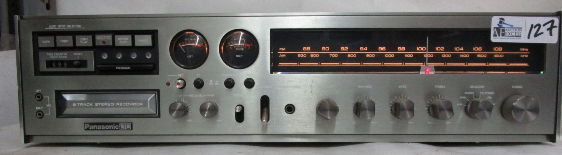 PANASONIC LTD 8140 AM FM RECIEVER W/ 8 TRACK