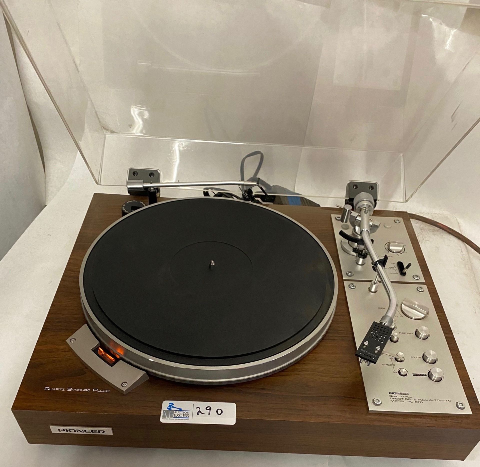 PIONEER PL-570 FULLY AUTOMATIC TURNTABLE