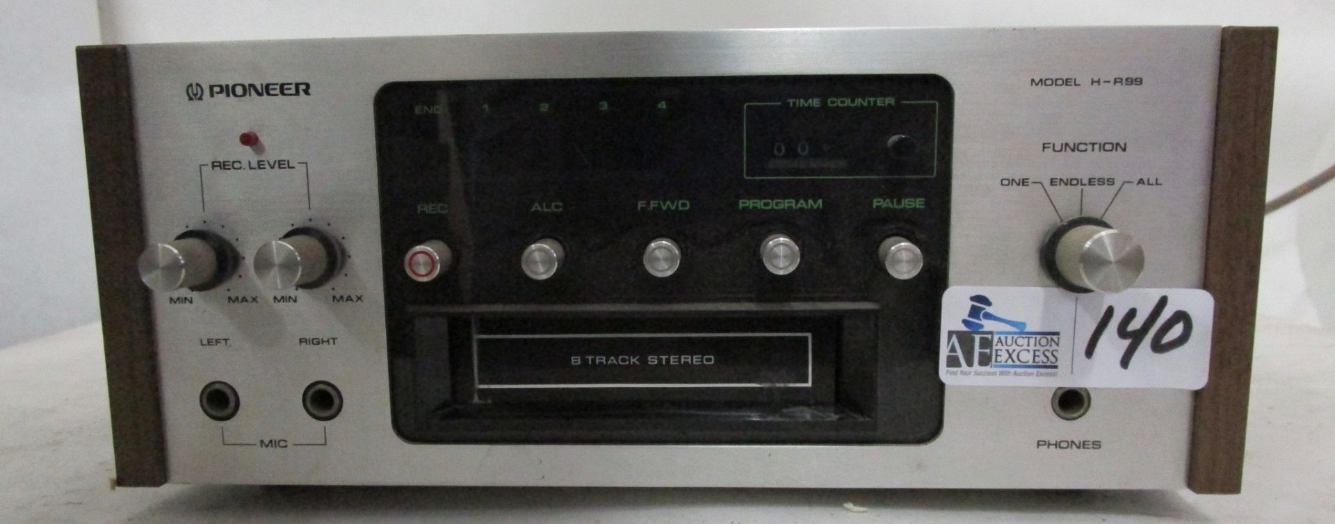 PIONEER 8 TRACK RECORDER H-R99