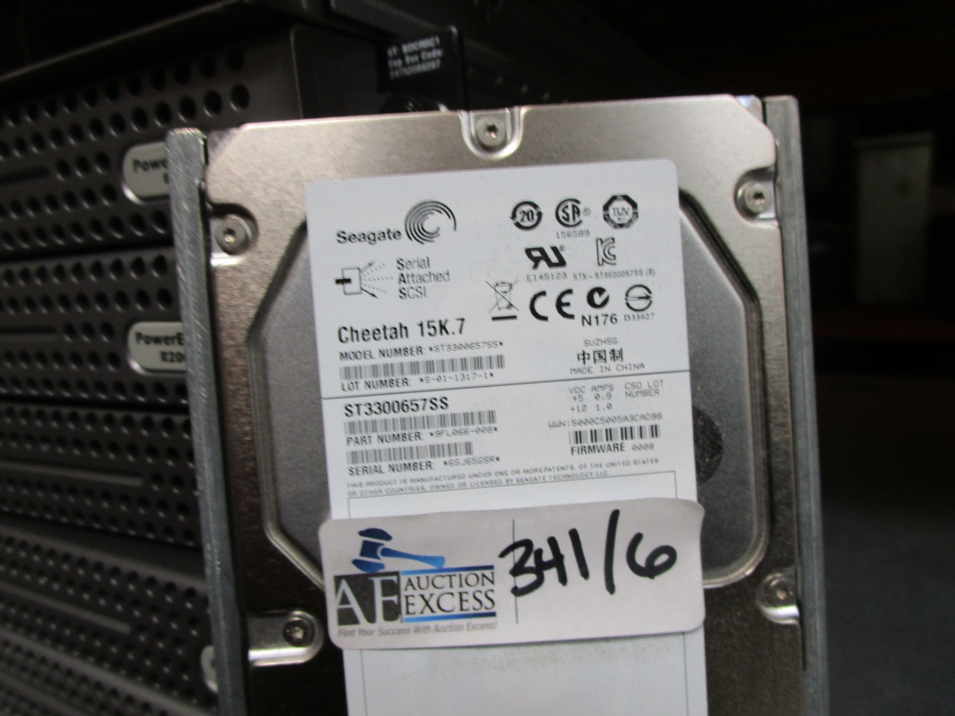 LOT OF 6 SERVERS WITH DRIVES - Image 8 of 9