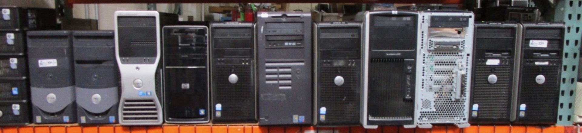 LOT OF 11 COMPUTER TOWERS