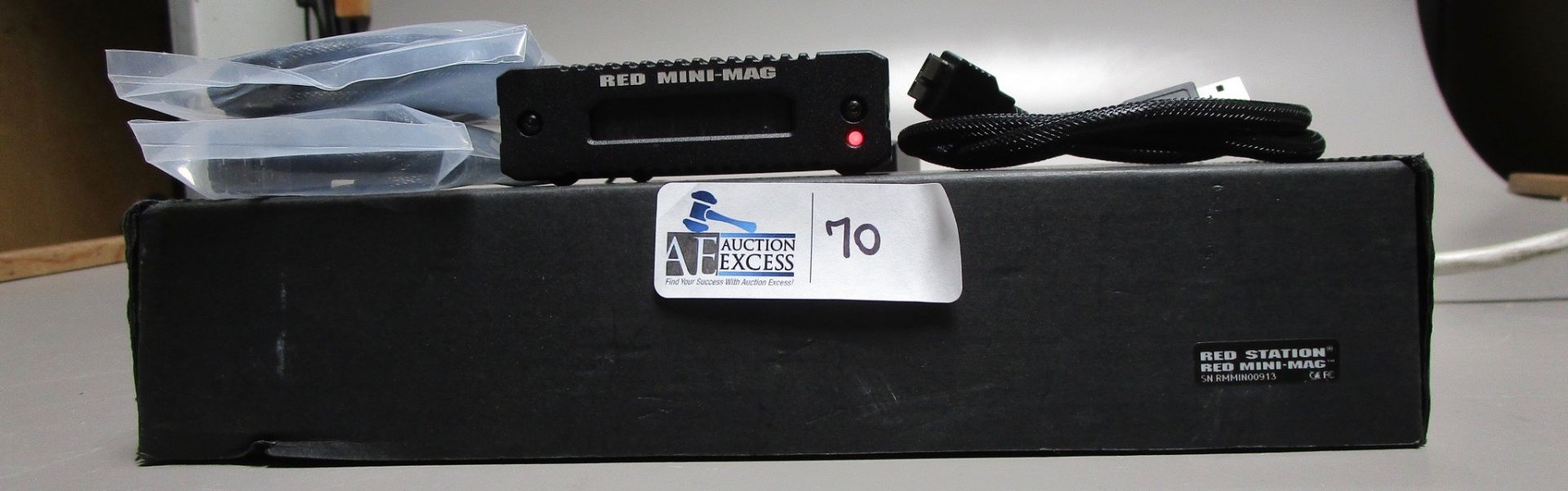 RED DIGITAL CINEMA CARD READER