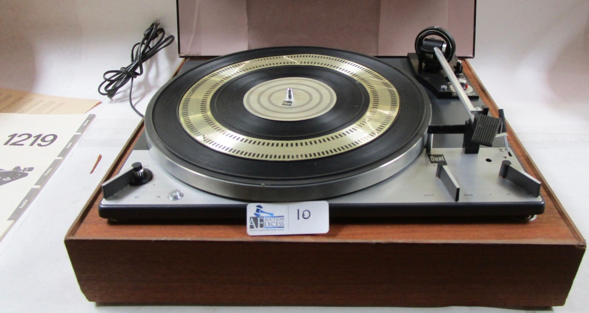 DUAL 1219 TURNTABLE