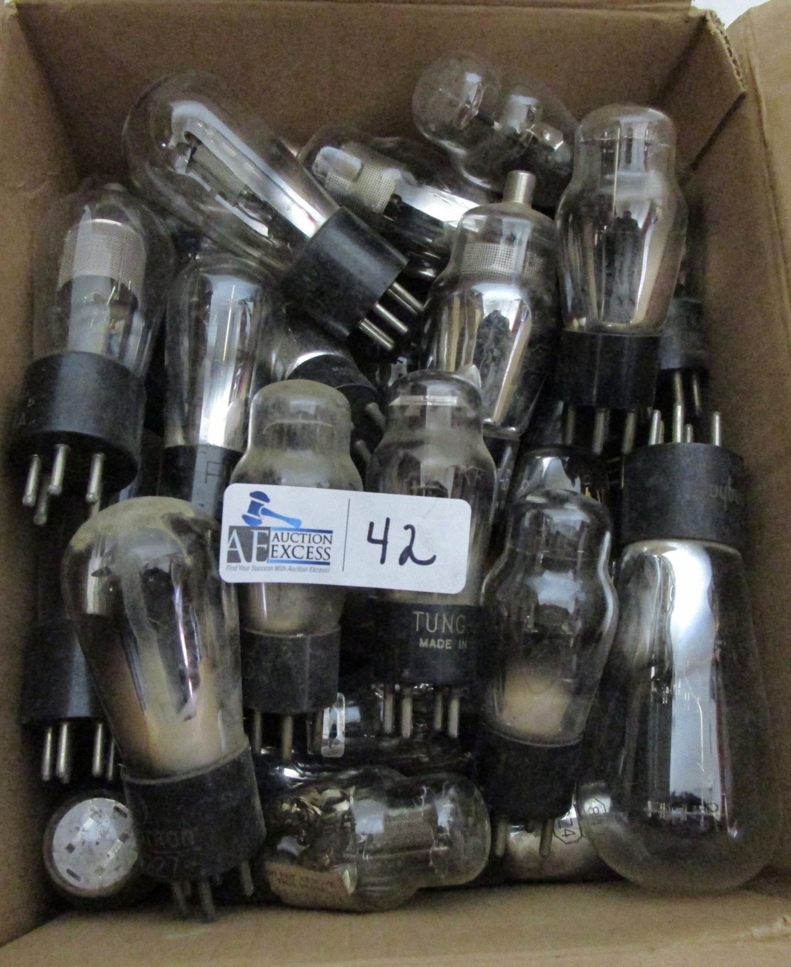 LOT MIXED TUBES