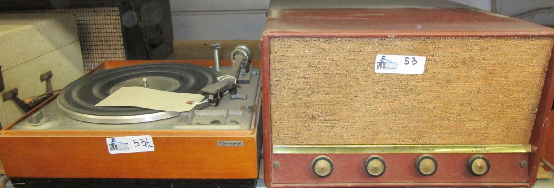 LOT OF 2 VINTAGE TURNTABLES INCLUDING GARRARD