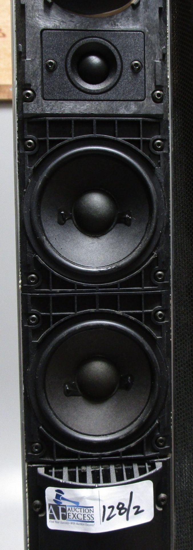 LOT OF 2 BANG & OLUFSEN MCMXC11 SPEAKERS TESTED AND WORKING - Image 4 of 5