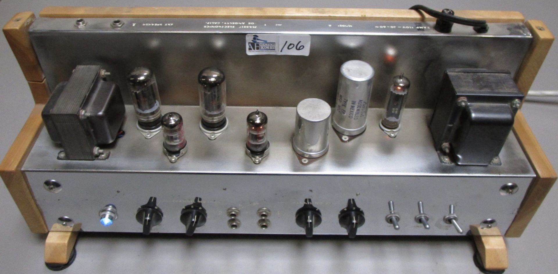 MASSIO ELECTRONICS MODEL 6 TUBE AMP - Image 2 of 2