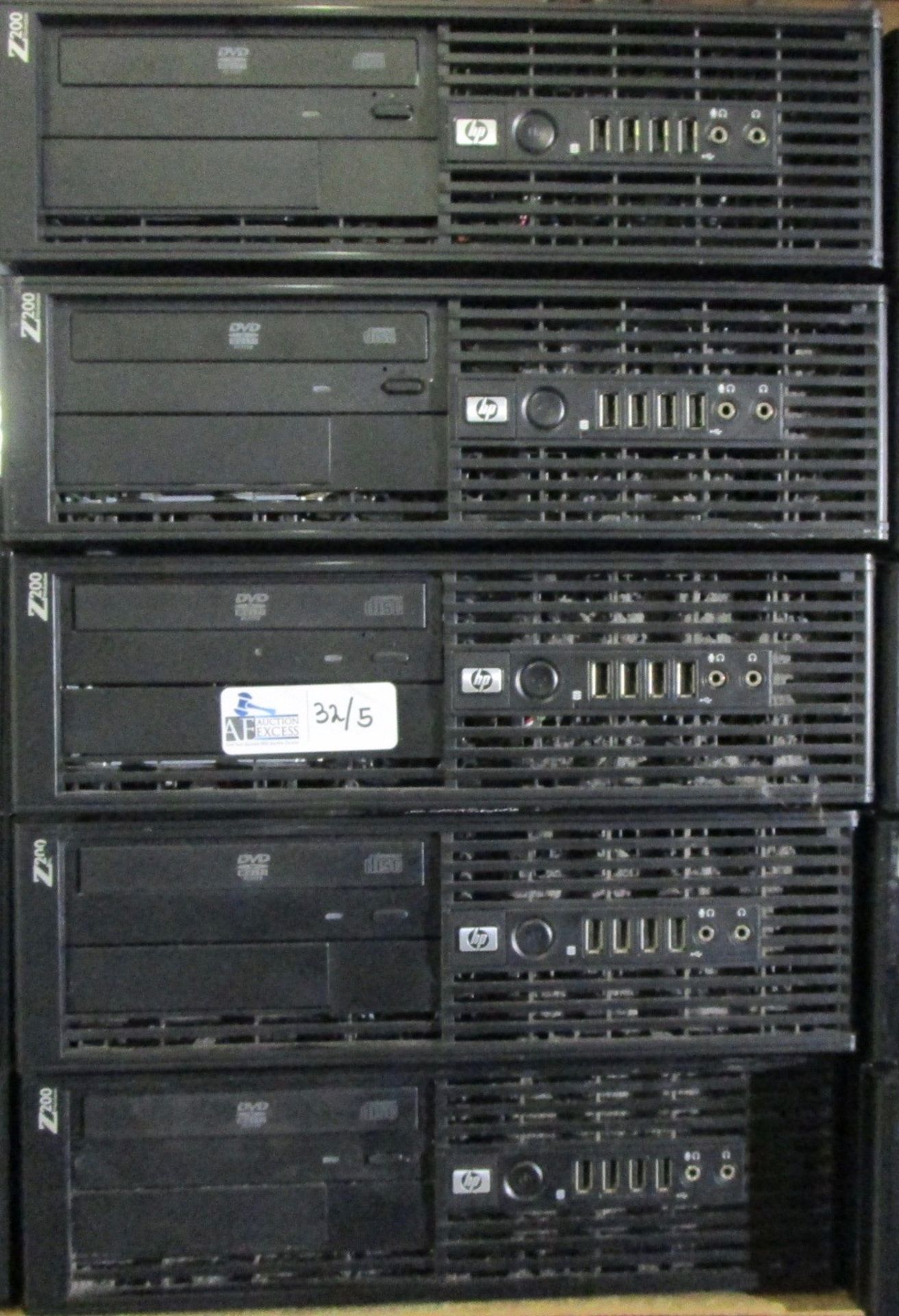 LOT OF 5 HP Z200 COMPUTERS