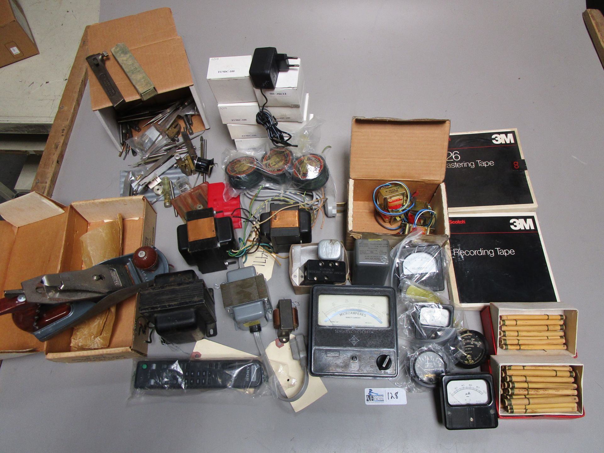 BOX VINTAGE TEST EQUIPMENT AND MORE