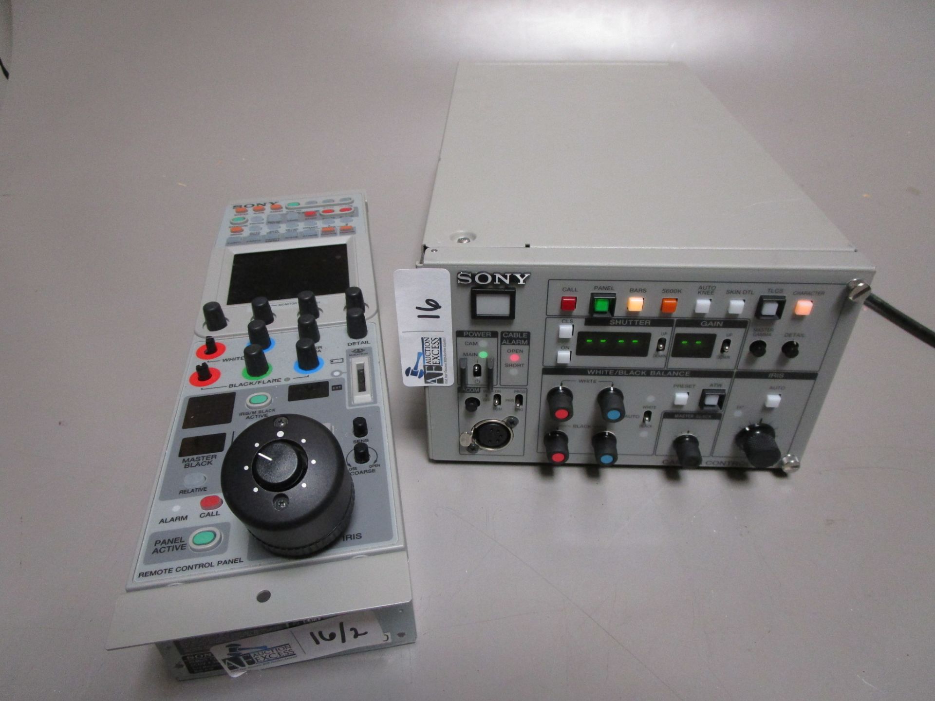 LOT OF 2 SONY INCLUDING CCU-TX50 AND RCP-D50 CCU CONTROL PANEL