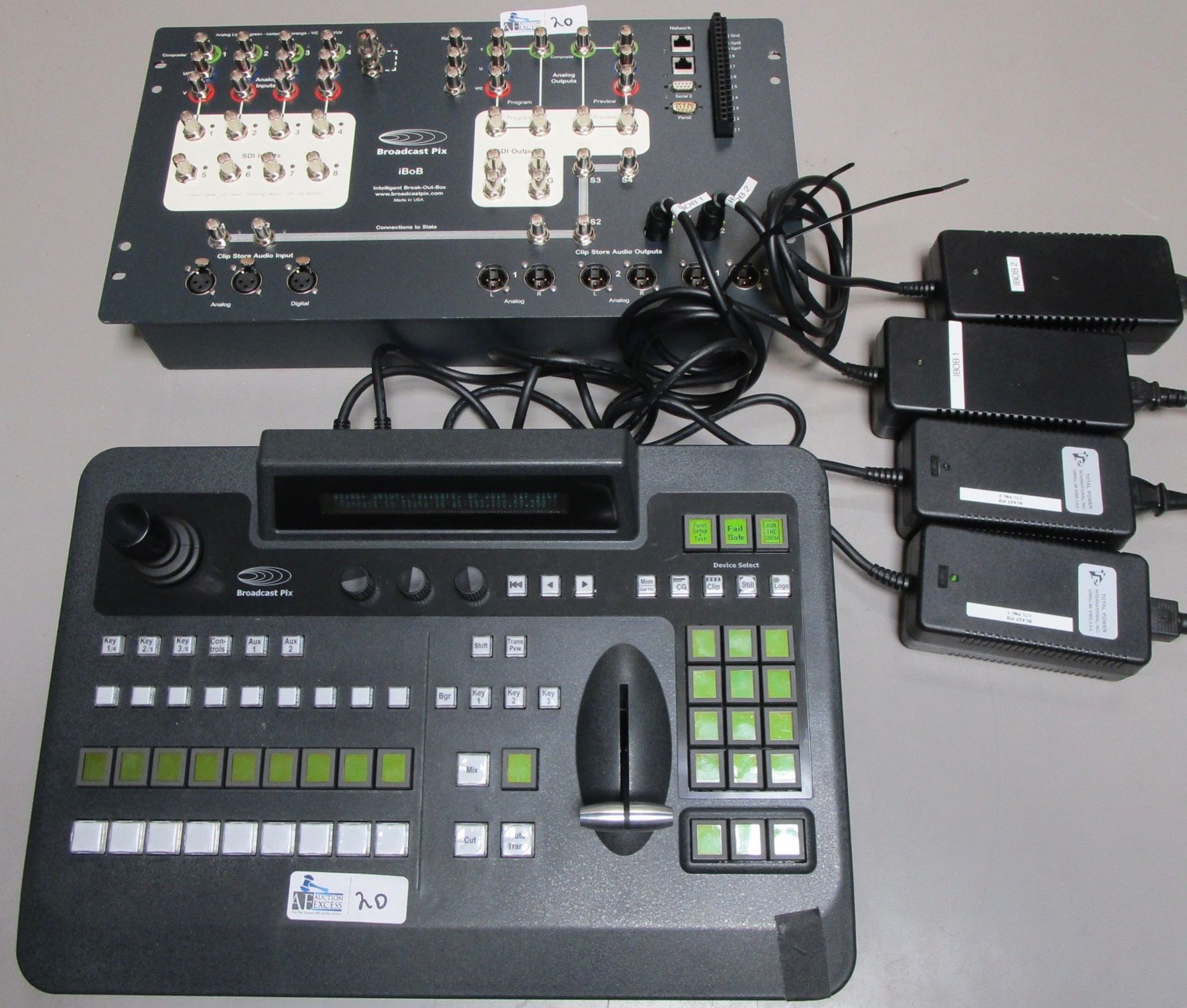 BROADCAST PIX VIDEO SWITCHER